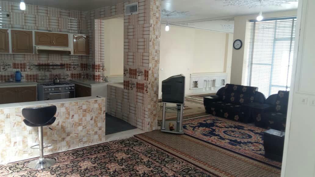 منزل ویلایی ادبیات